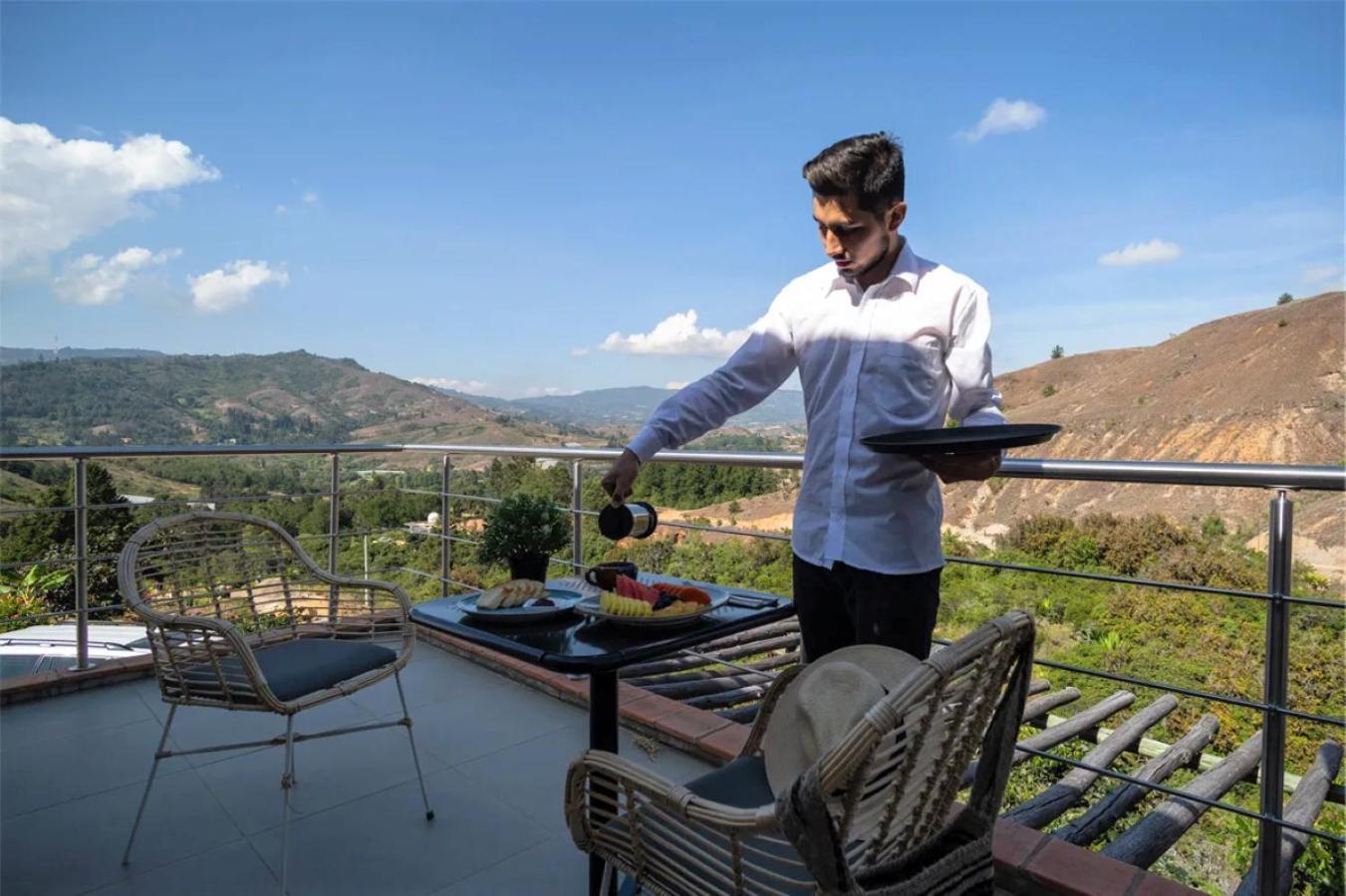 Alma Hotel 4*